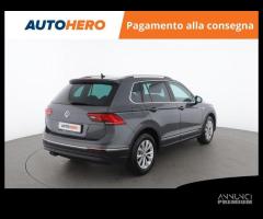 VOLKSWAGEN Tiguan DN03314