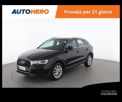 AUDI Q3 UX54815 - 1