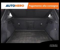 VOLVO XC40 PH40927 - 10