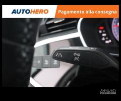 AUDI Q3 UX26628 - 14