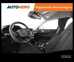 VOLVO XC40 WX28297 - 7