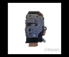 Serratura anteriore dx fiat panda 51963632