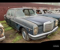 MERCEDES 250 /8 / kt DEL 1972