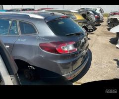 renault megane 2009 per ricambi