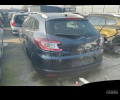 renault megane station wagon 2013 ricambi