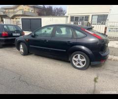 Ford focus berlina GPL