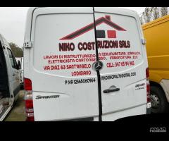 mercedes sprinter posteriore del 2009 w906