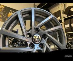 Cerchi NUOVI Volkswagen Golf raggio 16 cod.8432