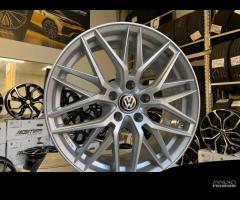 Cerchi NUOVI Volkswagen raggio 19 cod.8423