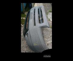 PARAURTI ANTERIORE LAND ROVER FREELANDER TD4 2001 - 4