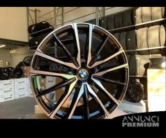 Cerchi Bmw X6 X7 X5 X3 X4 raggio 22 cod.304237