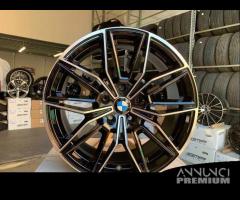 Cerchi NUOVI Bmw raggio 19 cod.0348279