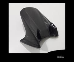 PARAFANGO POSTERIORE CARBONIO YAMAHA R1 2004 2006 - 1