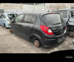 posteriore opel corsa d 2010