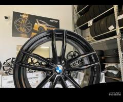 Cerchi NUOVI Bmw raggio 17 cod.89342