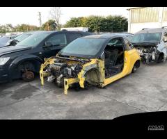 taglio scocca lamierati opel adam