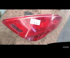 Faro posteriore dx Peugeot 308 1.6 Hdi 2009 - 1