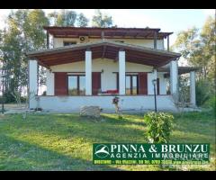 Santa giusta - cirras villa terreno 12.000 mq