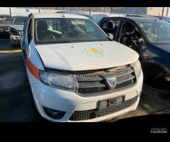 muso dacia sandero 2012 per ricambi - 1