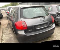 posteriore toyota auris del 2007