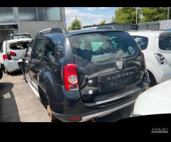 posteriore dacia duster 1 serie per ricambi - 1