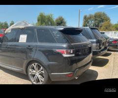 posteriore range rover sport 2015