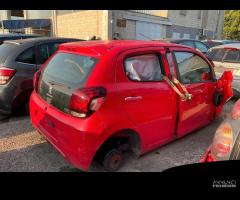 peugeot 108 del 2020 per ricambi posteriore 1kr 1.