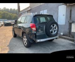 toyora rav 4 2012 per ricambi 2adftv