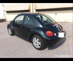 Volkswagen New Beetle NO PANNELLI - Per Ricambi