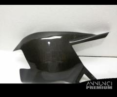 Protezione forcellone carbonio ducati 848 1098 119