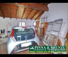 NURACHI - Autorimessa / Garage con Cortile