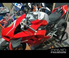 Copri serbatoio carbonio con feritoie panigale v4