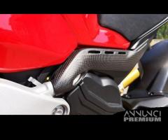 Fianchetti sotto sella carbonio panigale v4