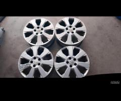 Cerchi lega Opel Zafira B 7X17 ET41 5X110 24431911