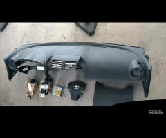 Kit airbag Toyota Rav4 2.2 D4D anno 2006 - 1