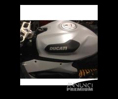 Sliders serbatoio carbonio ducati panigale v2