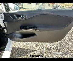 Opel corsa 1.3 con tettuccio - 15