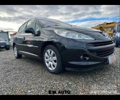 Peugeot 207 1.4 HDI auto x neopatentati