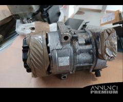 Compressore A/C Opel Corsa D 1.3 Cdti 55703721 - 5