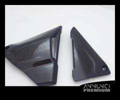 FIANCHETTI SOTTO SELLA CARBONIO BMW R1250R / RS - 1