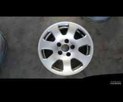 Cerchi lega 7,0X15 Audi A4 ET39 5X112 8E0601025