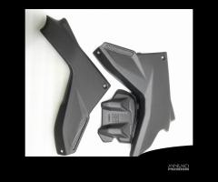 FIANCHETTI SOTTO SERBATOIO CARBONIO DUCATI MULTIST