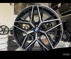 Cerchi NUOVI Bmw raggio 19 cod.83892 - 2