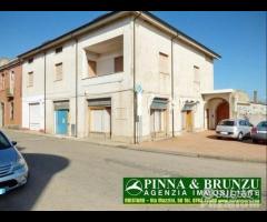 ABBASANTA - Fronte stazione FS - Locale Comm