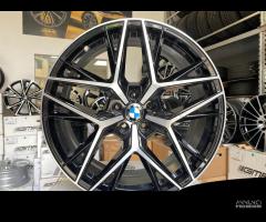 Cerchi NUOVI Bmw raggio 19 cod.29834