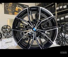 Cerchi NUOVI Bmw raggio 18 cod.3092