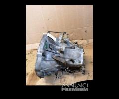 Cambio usato Fiat Uno 900 1984 146A000 (Rif. 7621)