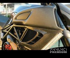 Canali aria carbonio ducati diavel