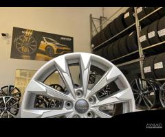 Cerchi Audi A3 Q2 Q3 ORIGINALI raggio 18 cod.9822