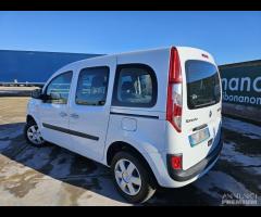 Renault Kangoo 5 posti autocarro 1.5 DCI -77980 km